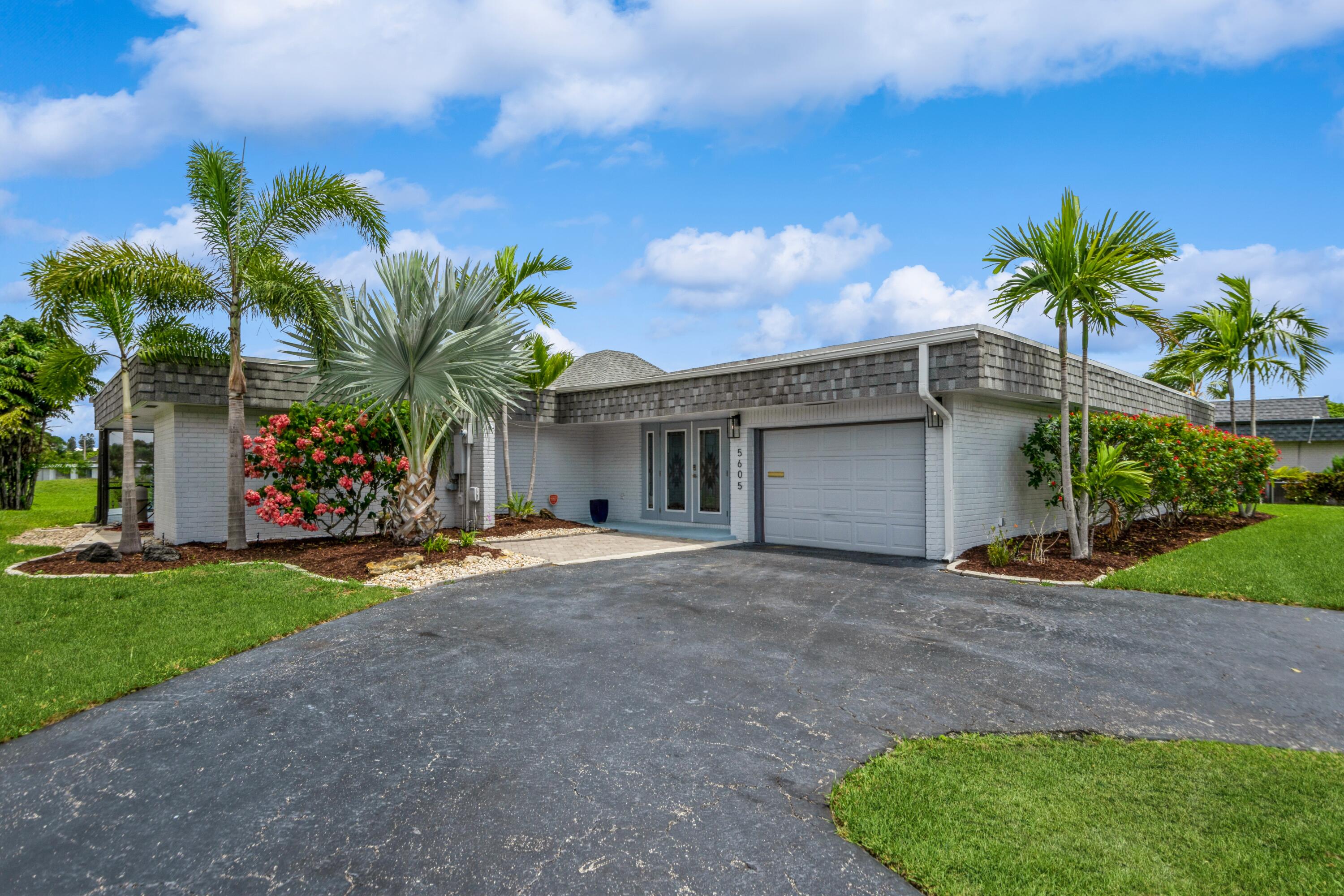 5605 Mulberry Drive