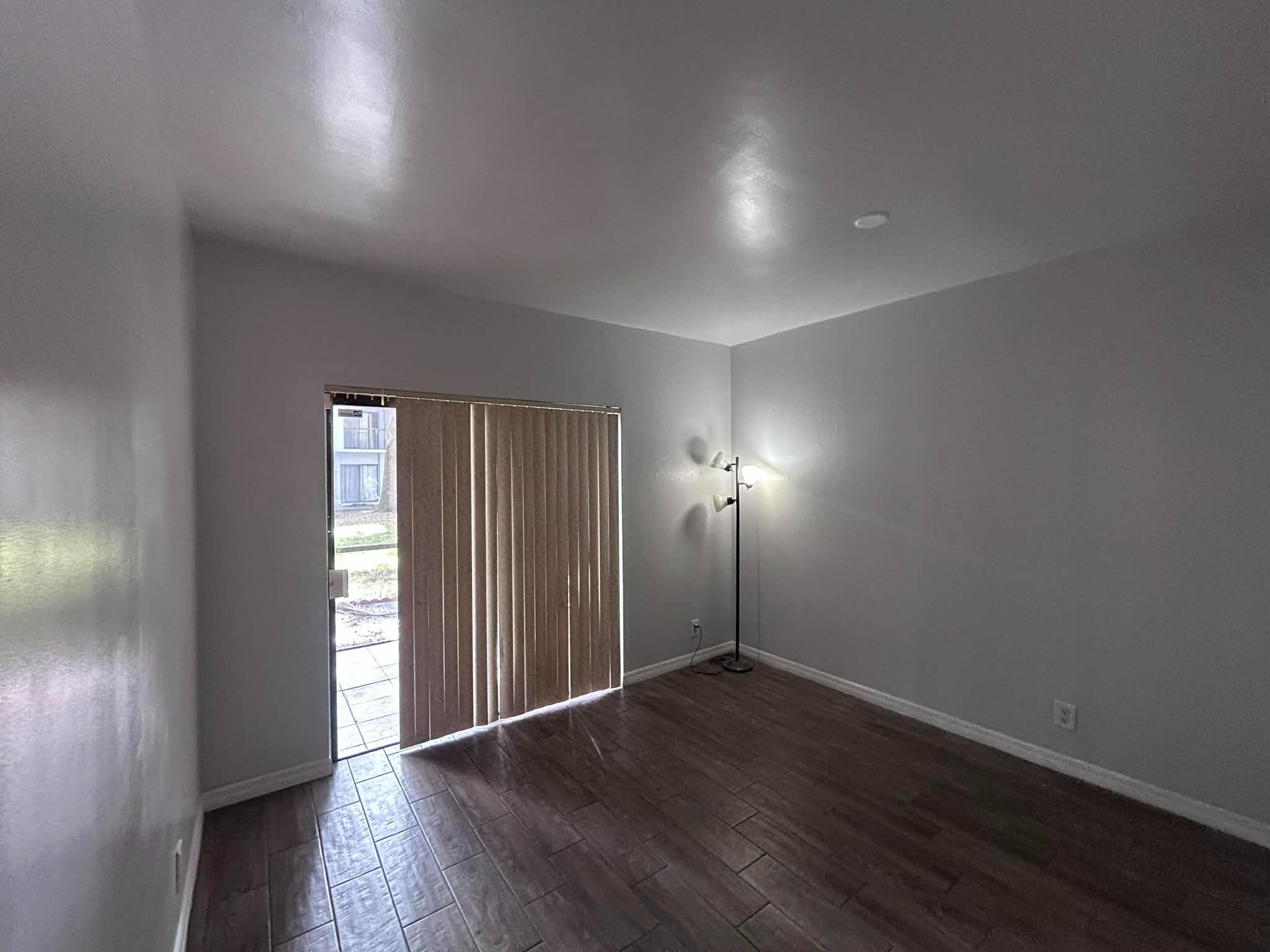 2700 S University Drive 7b