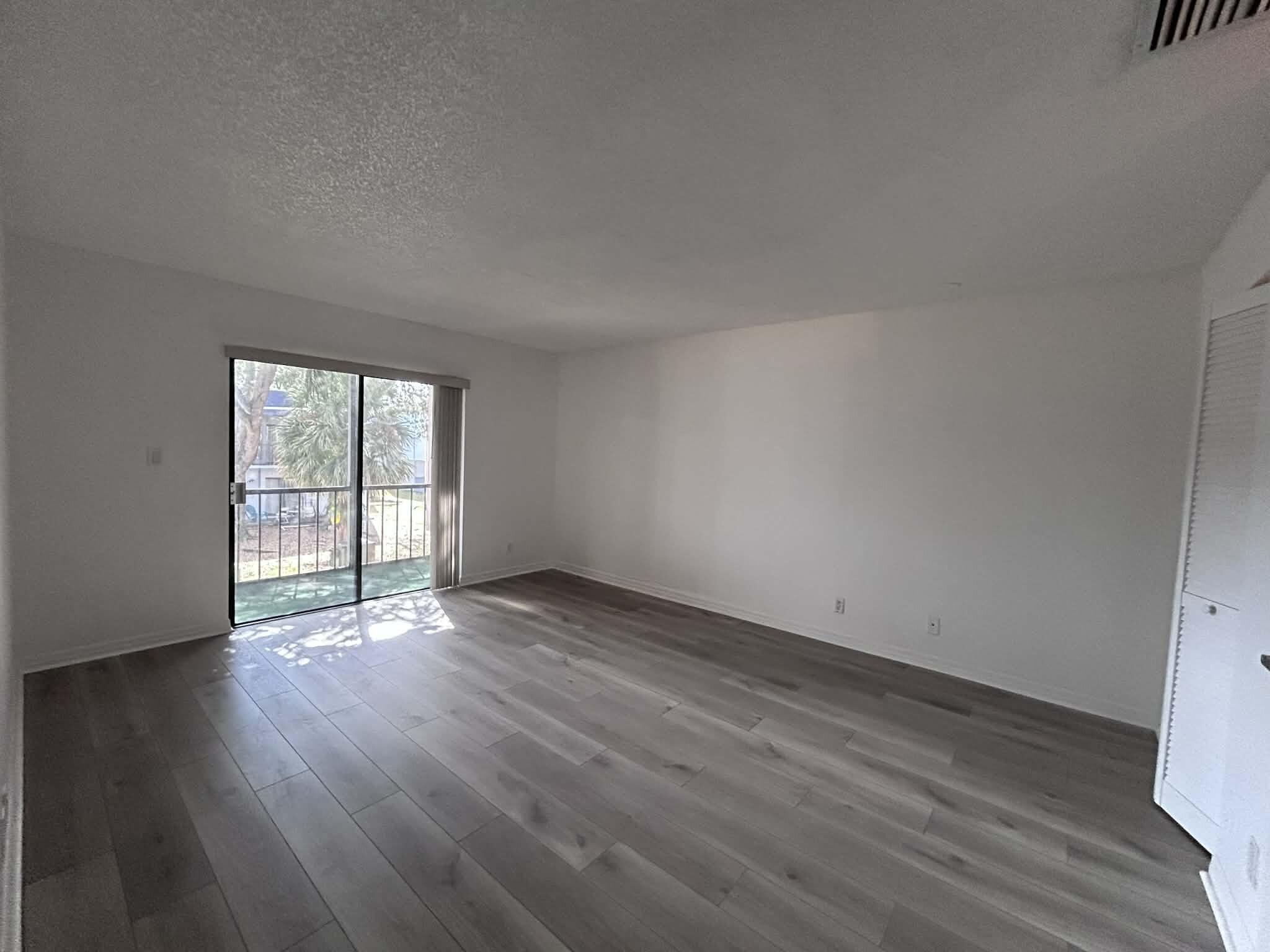 2700 S University Drive 7b