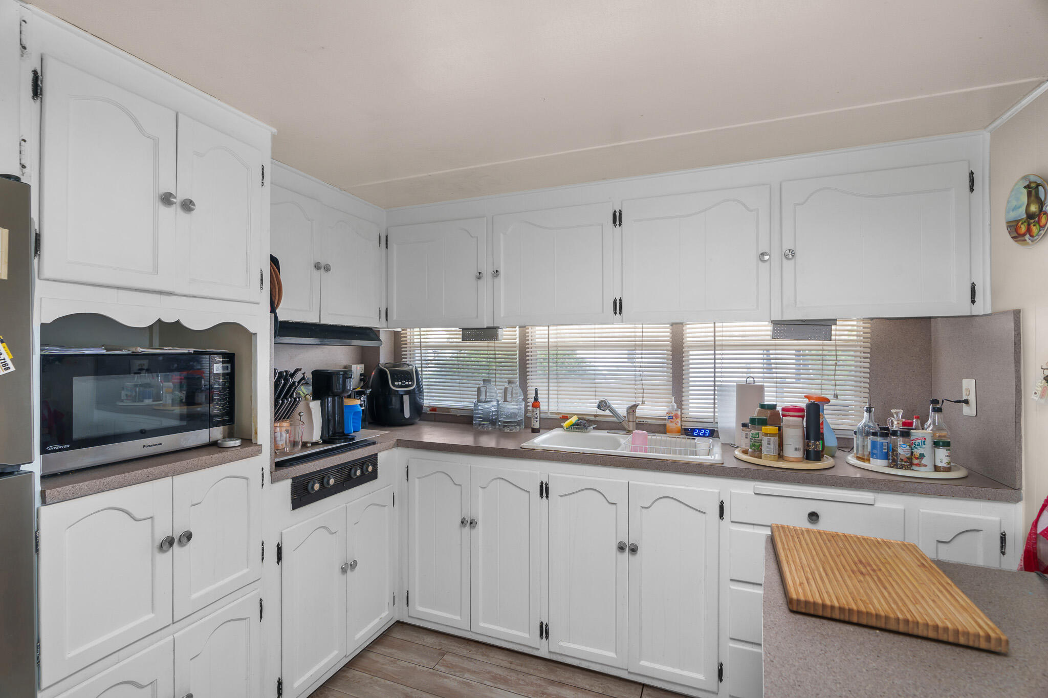 202 N Ibis S