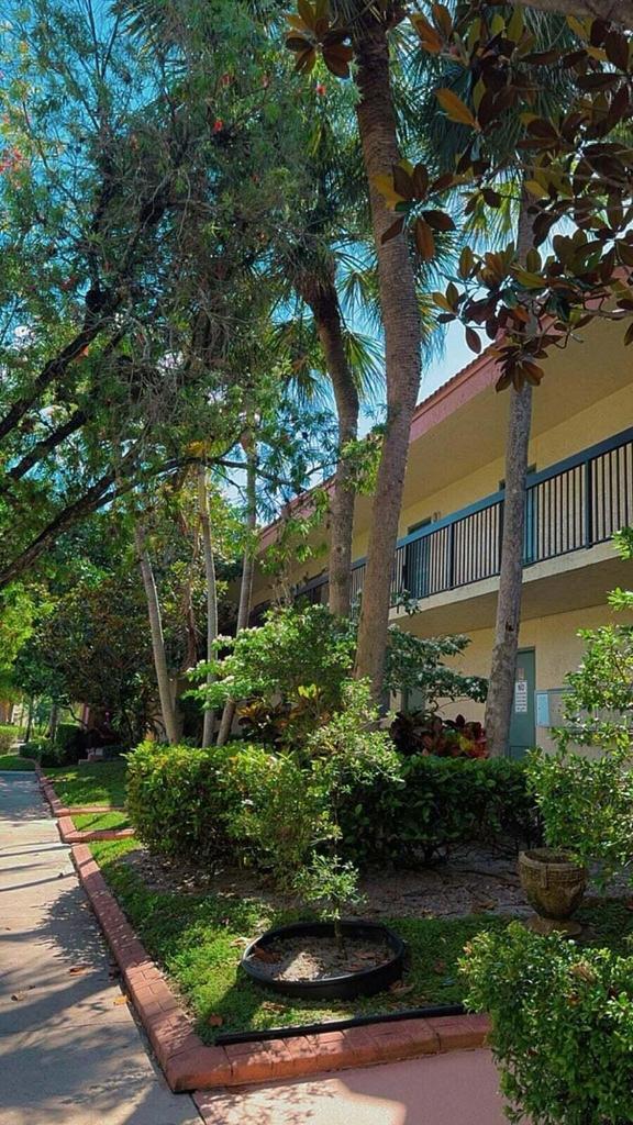 1788 Hammock Boulevard 219