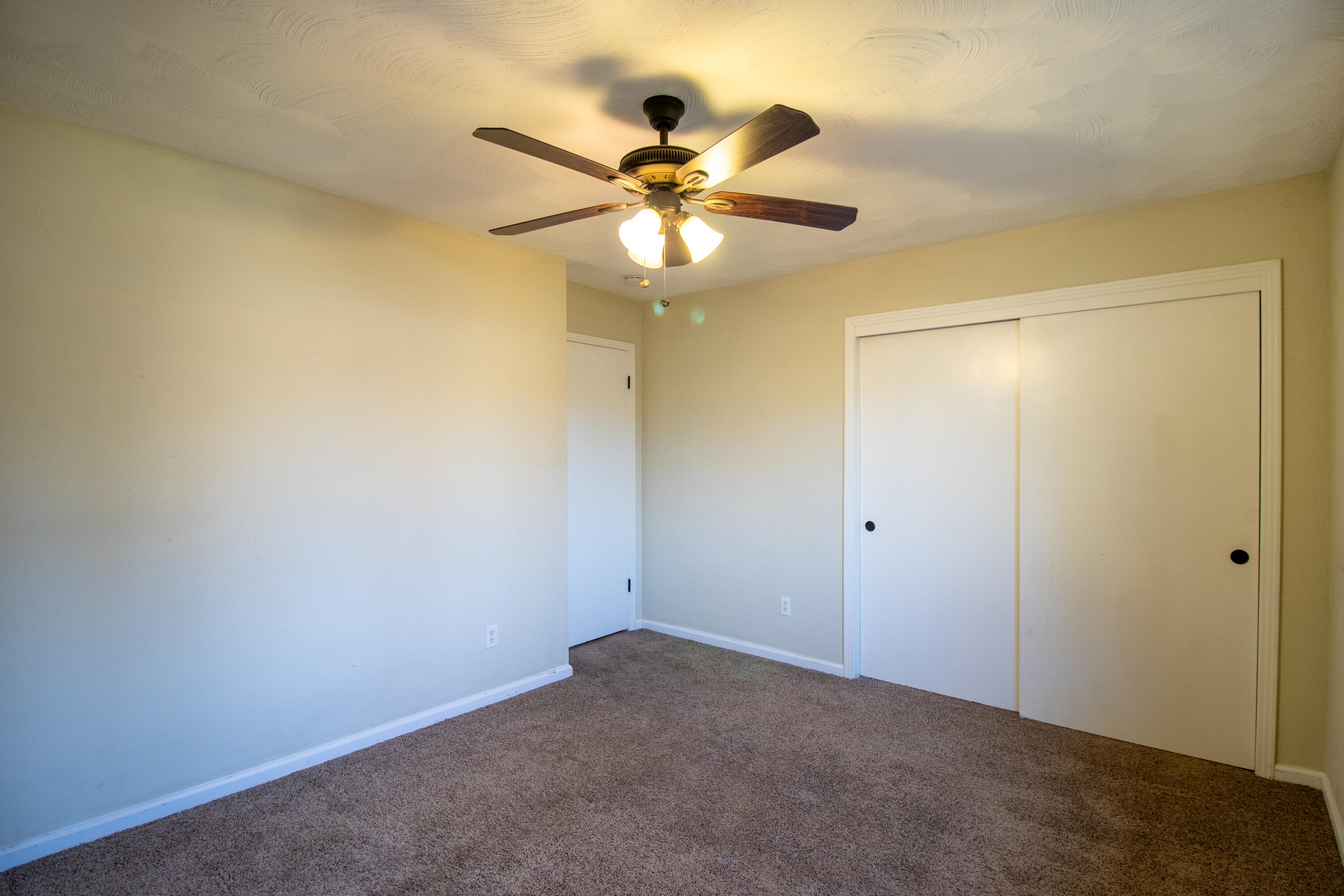 1455 W La Vida Lane