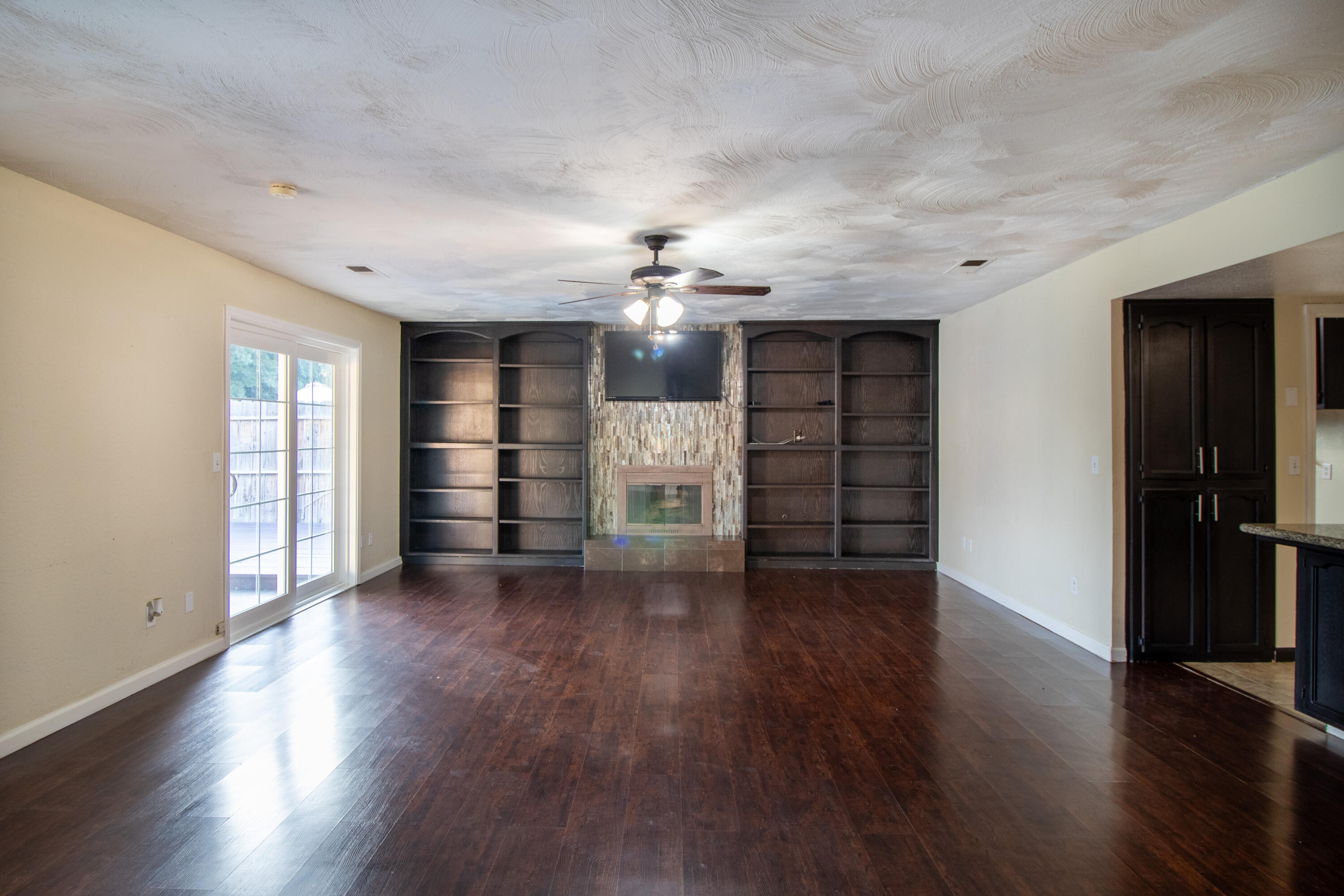 1455 W La Vida Lane