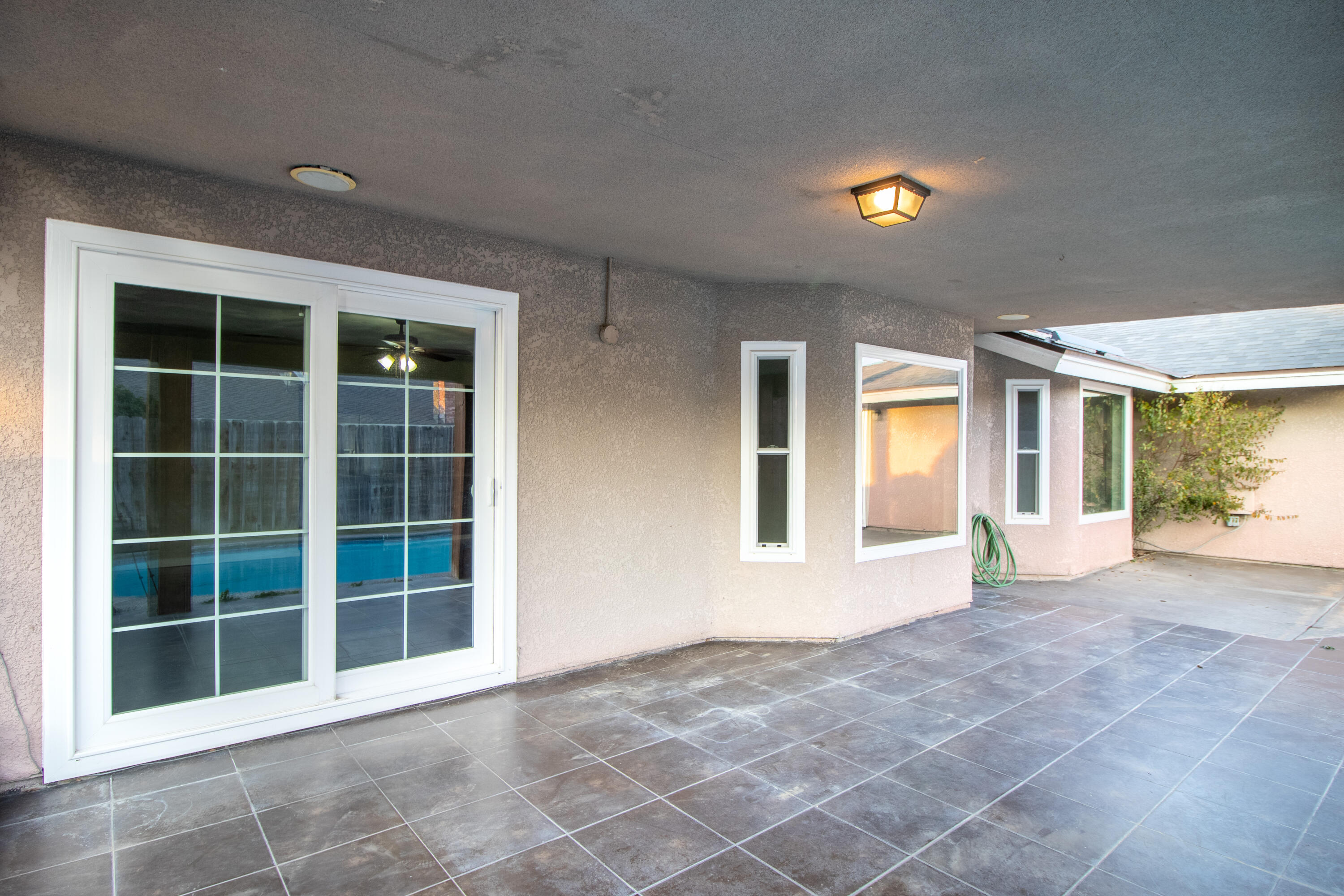 1455 W La Vida Lane
