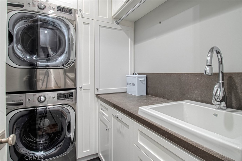 1931 Port Locksleigh Place