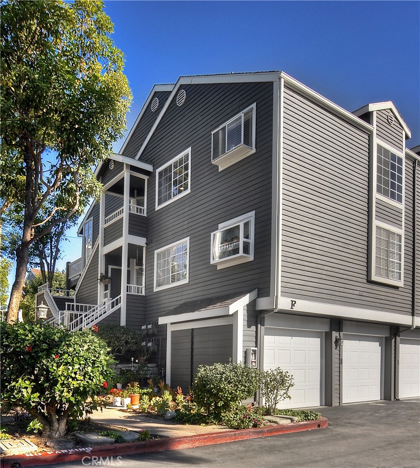 2330 Vanguard Way F201