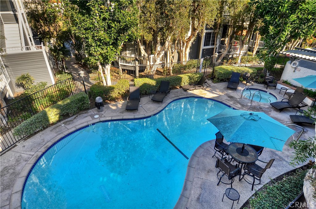 2330 Vanguard Way F201