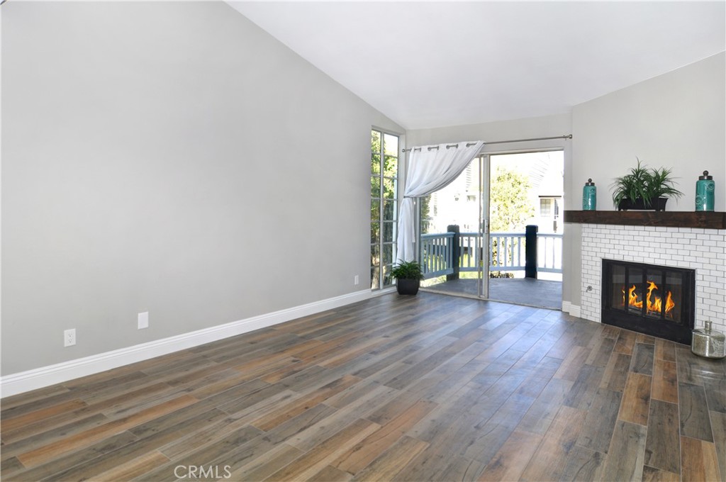 2330 Vanguard Way F201