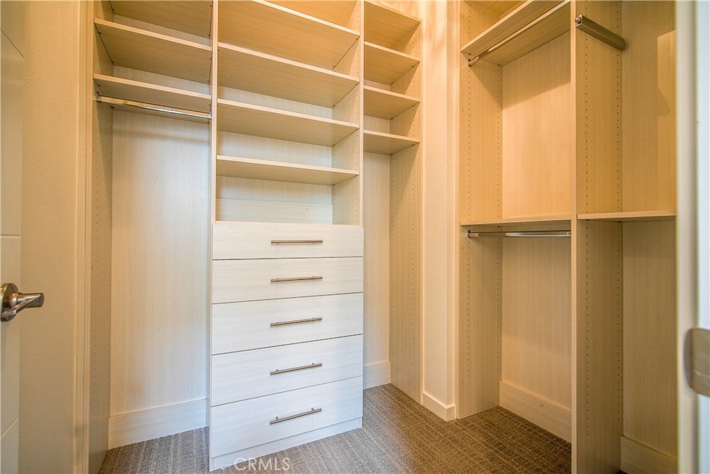 1022 Bridgewater Way