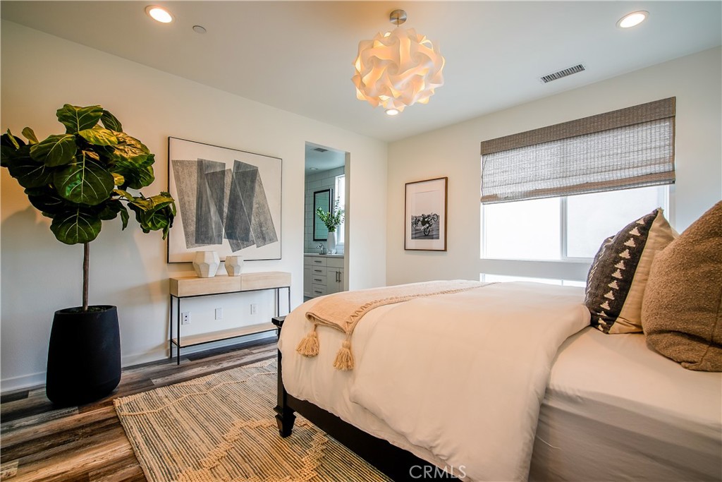 1022 Bridgewater Way