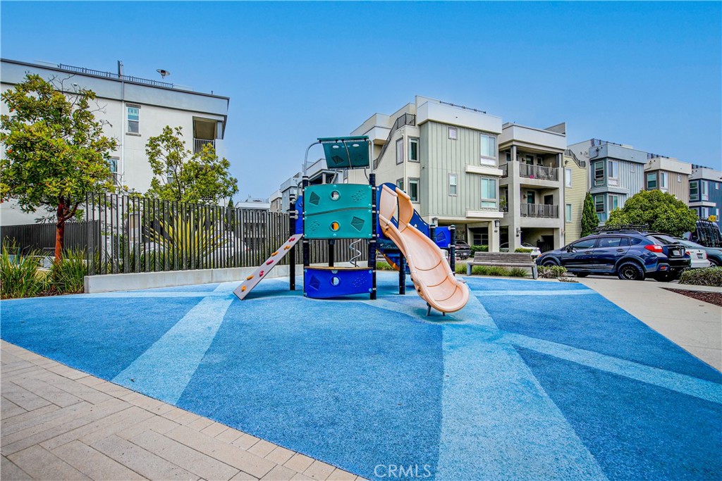1022 Bridgewater Way
