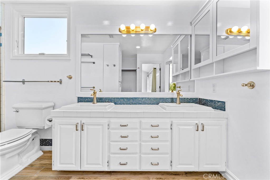 1971 Port Laurent Place