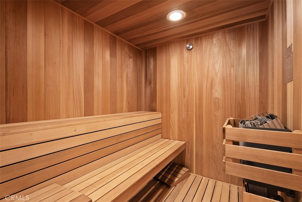 2 Gallery Place