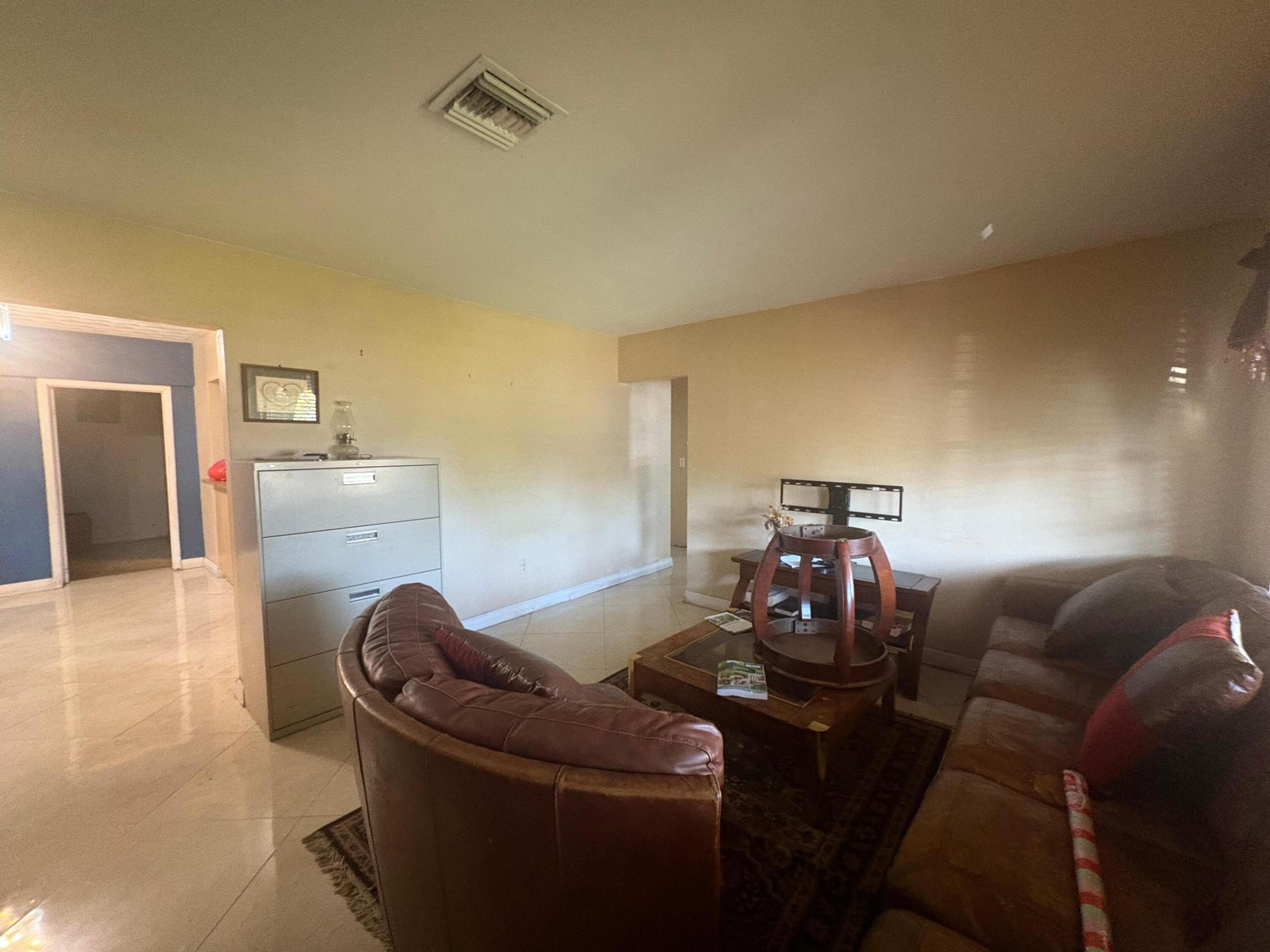1165 NW 108th Terrace