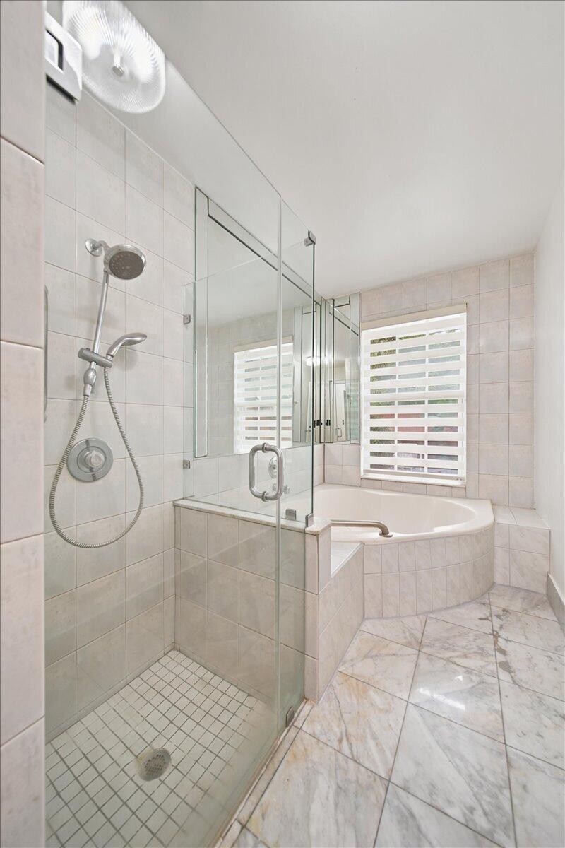 20009 NW 66th Place