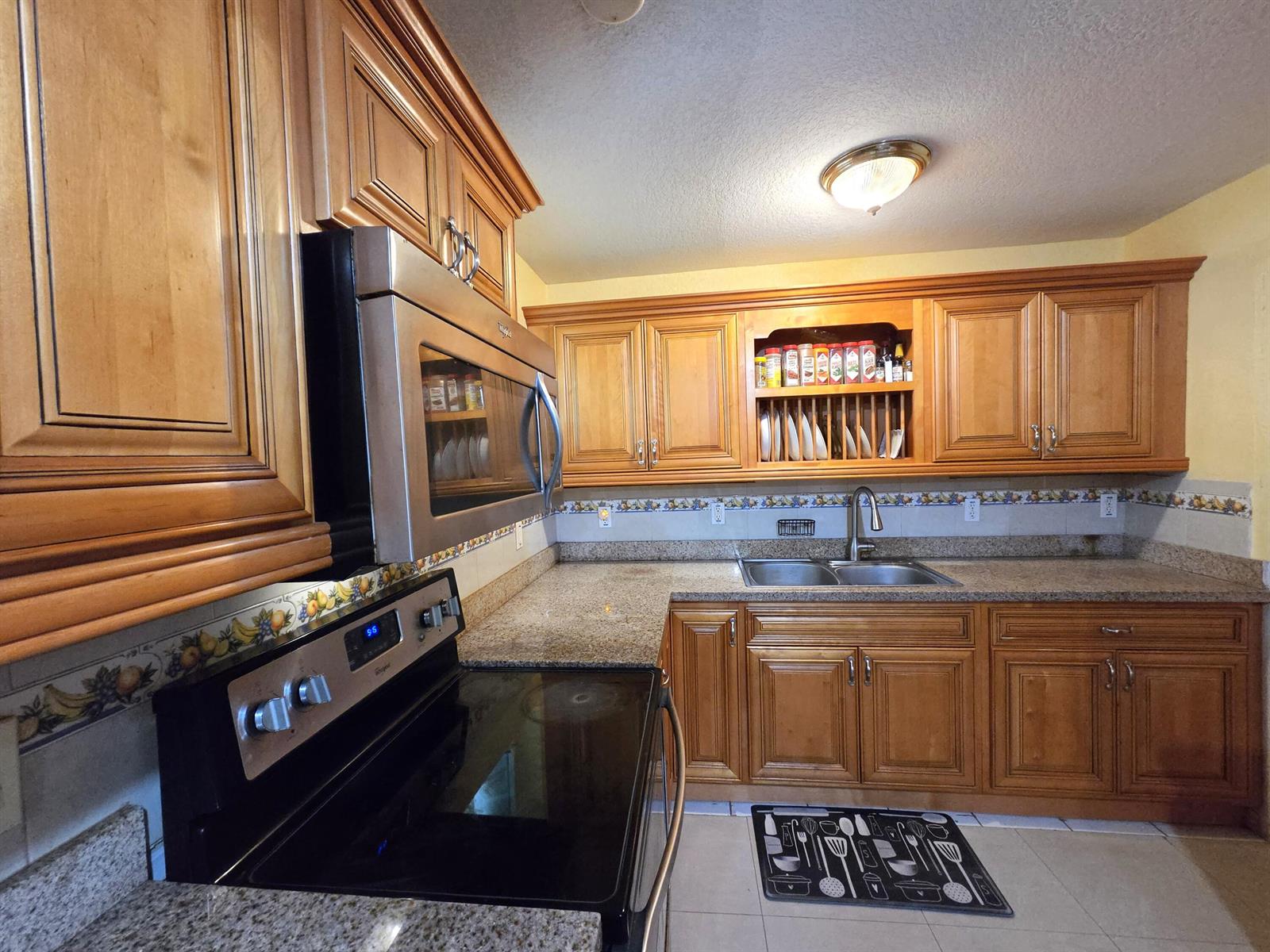 2907 SW 67TH Terrace