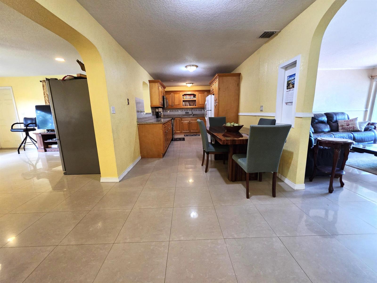 2907 SW 67TH Terrace