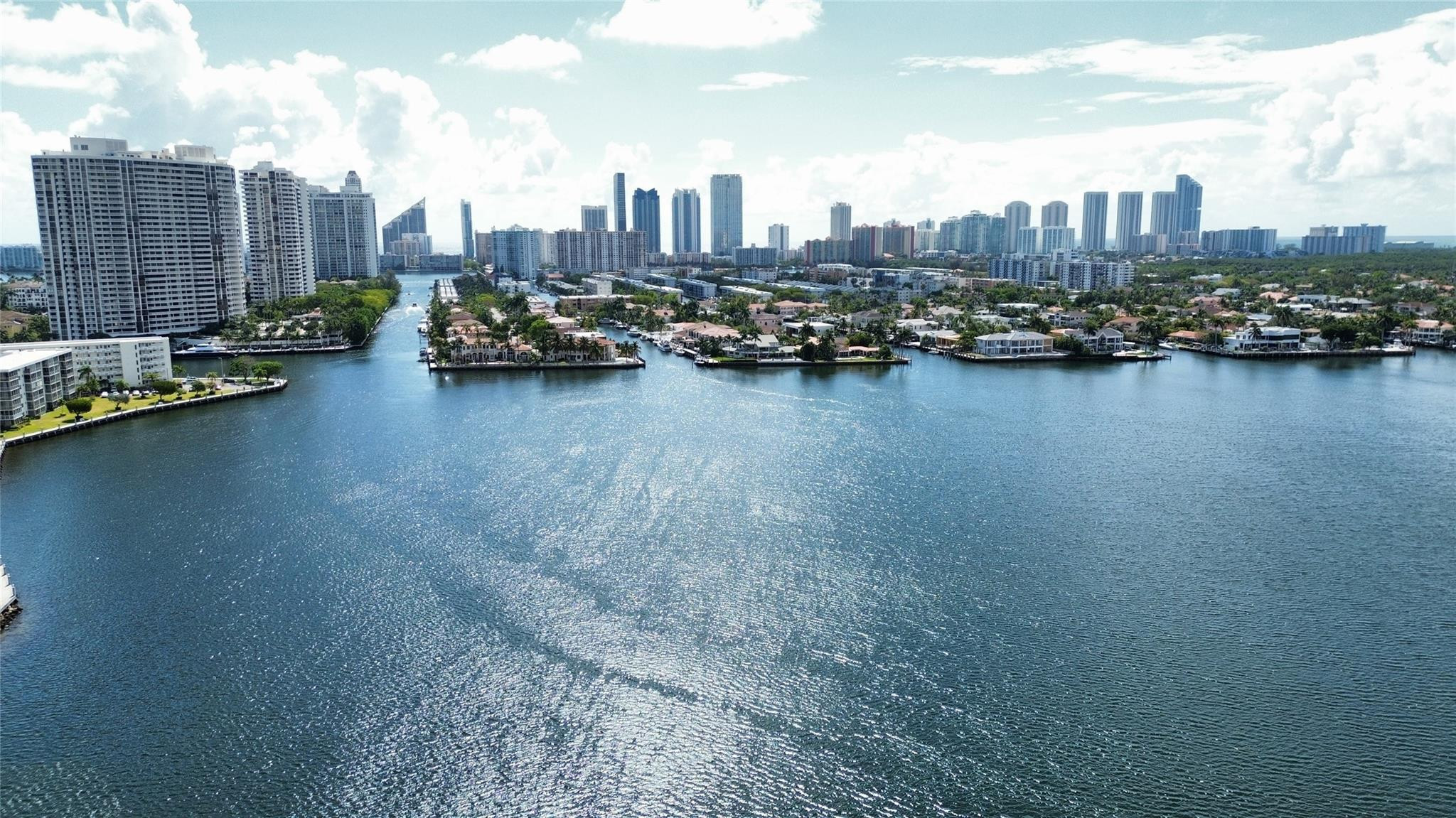 2920 Point East Dr N-301