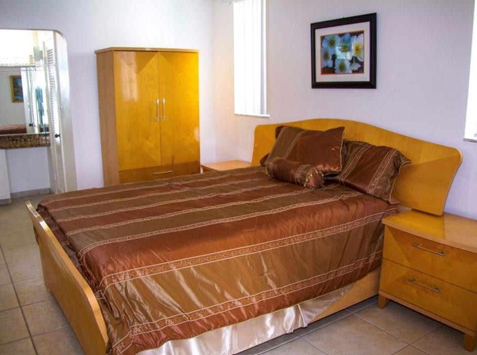 2920 Point East Dr N-301