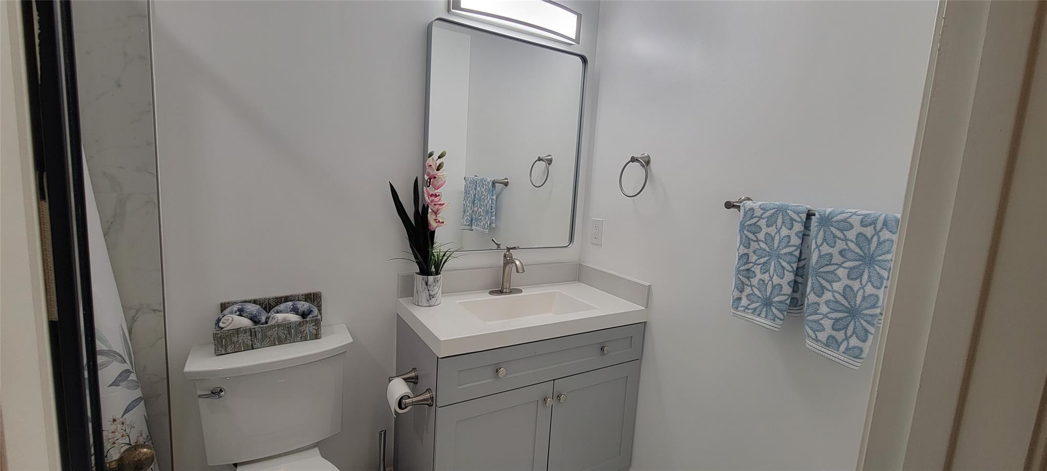 4205 Vineyard Cir