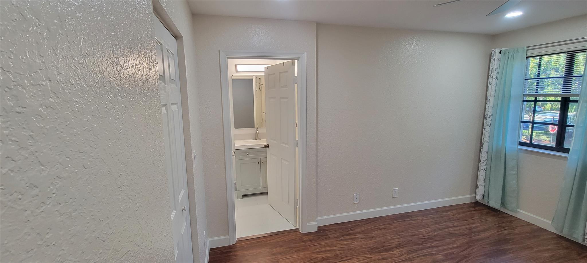 4205 Vineyard Cir