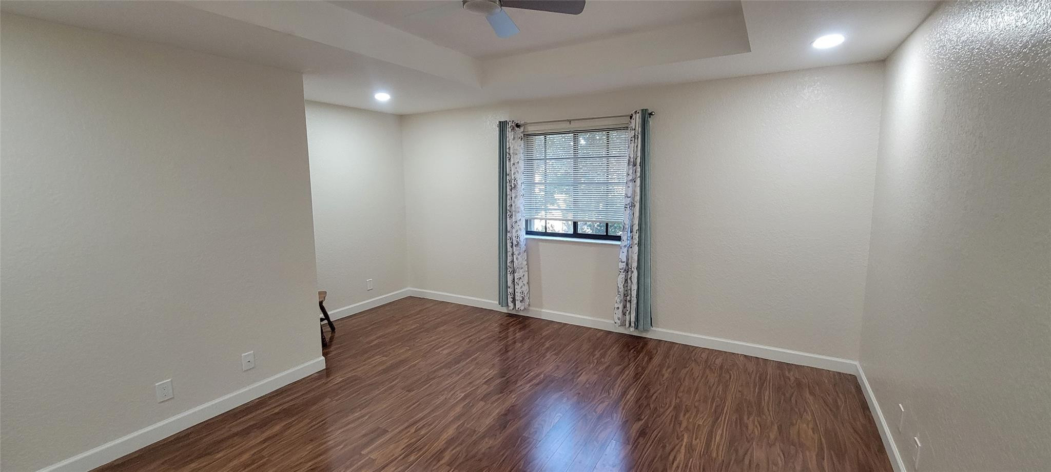 4205 Vineyard Cir