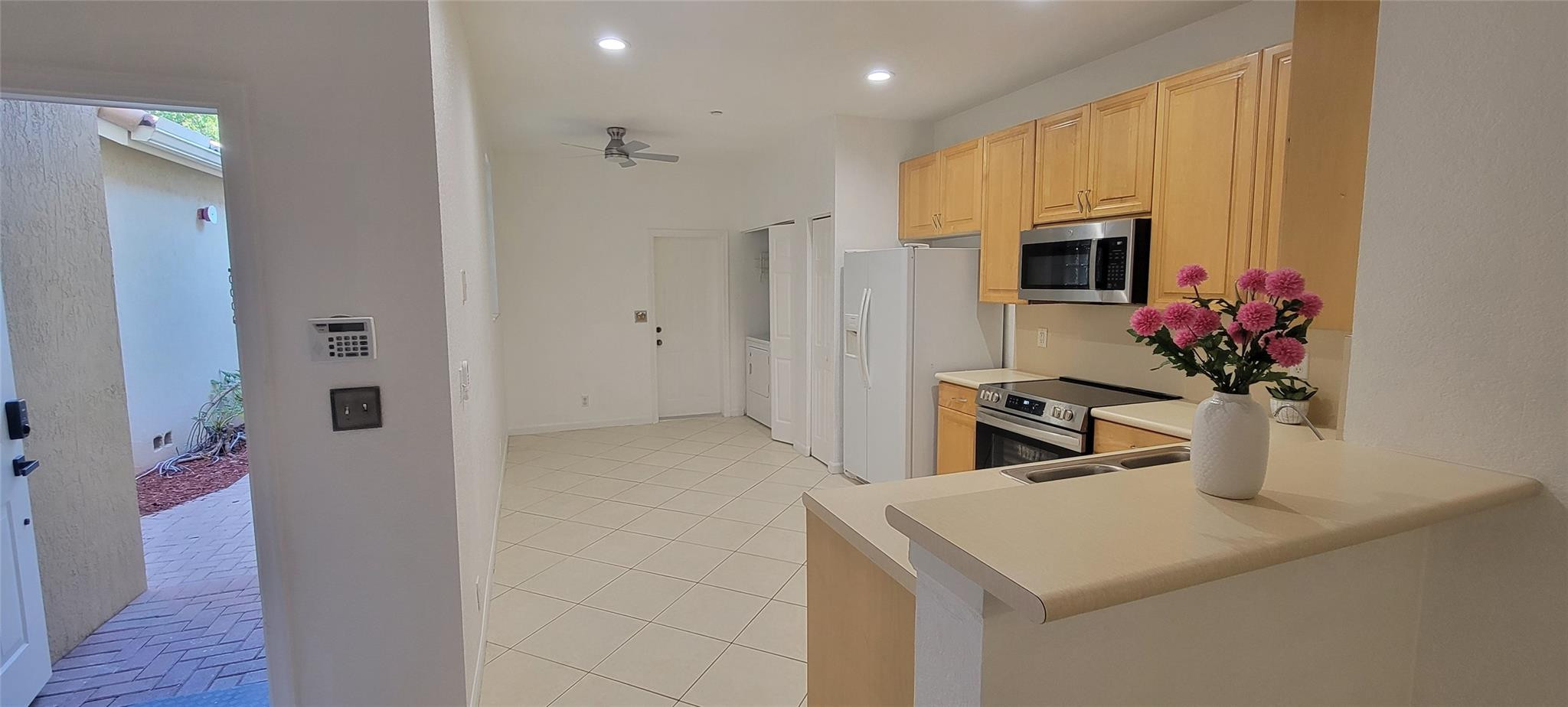 4205 Vineyard Cir