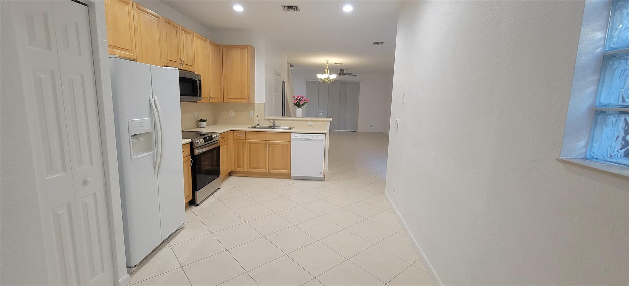4205 Vineyard Cir