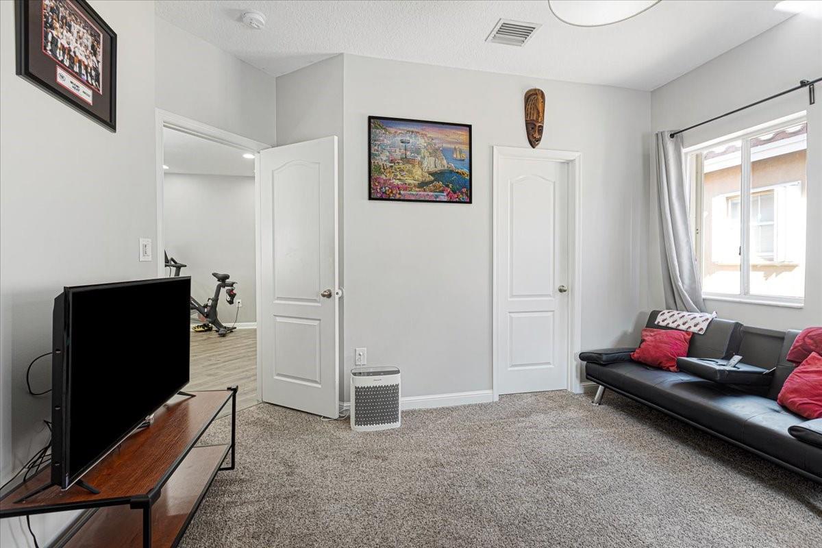 2316 SW 127th Ave