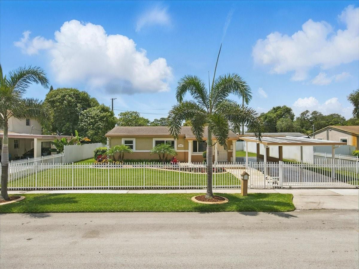 2830 NW 172nd Ter