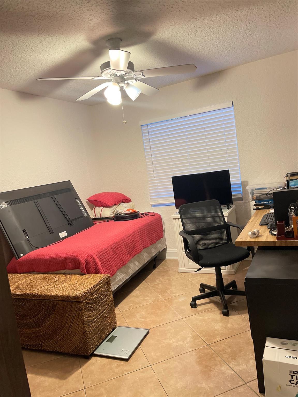 4321 NW 3rd Ter 4321