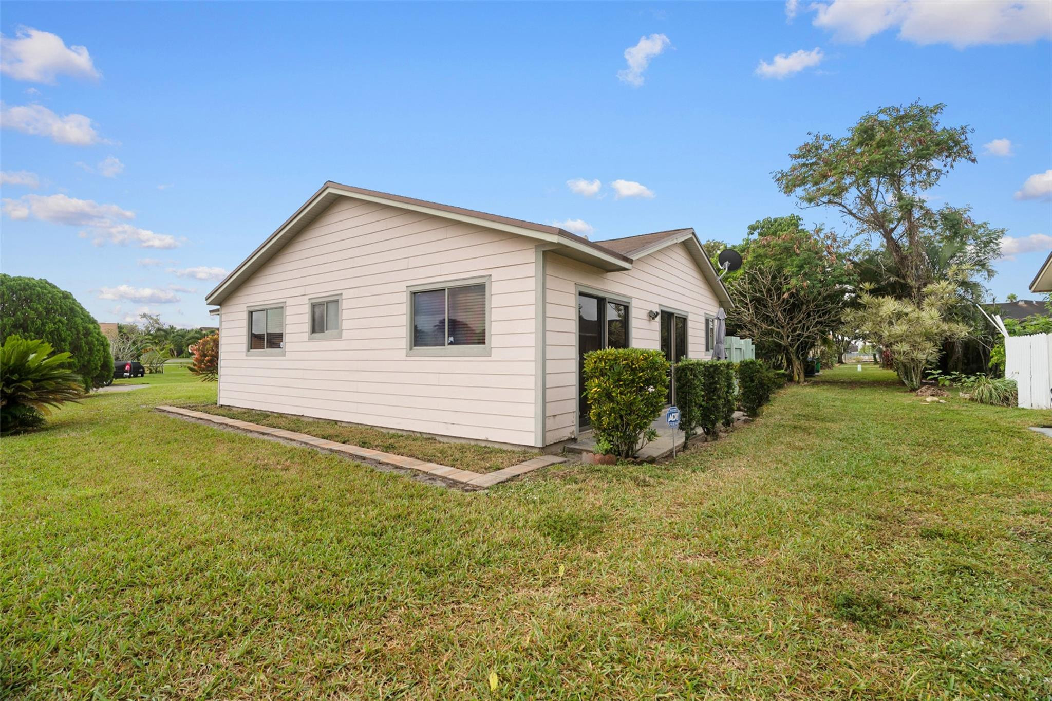 9741 W Daffodil Lane 9741
