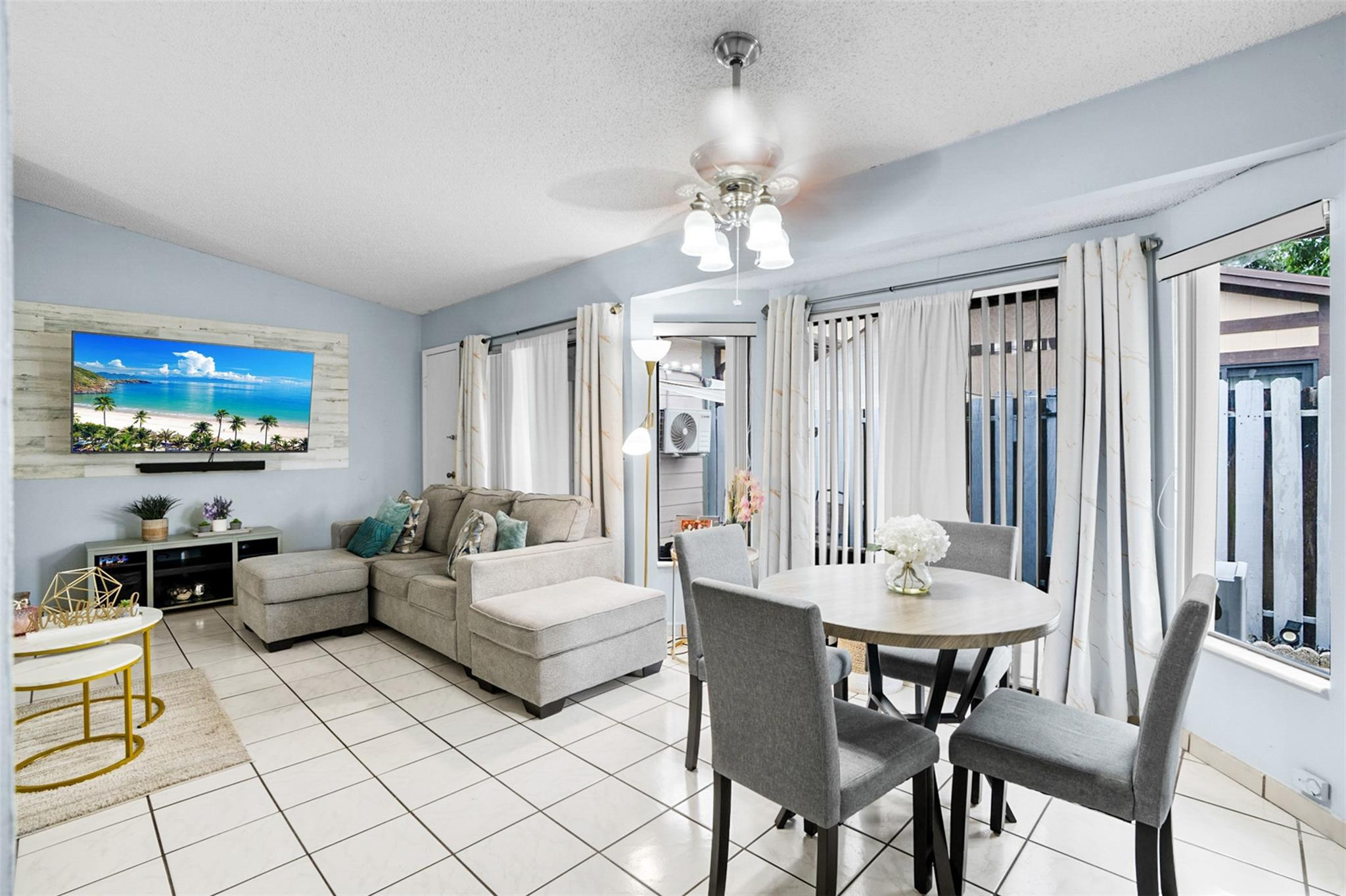 9741 W Daffodil Lane 9741