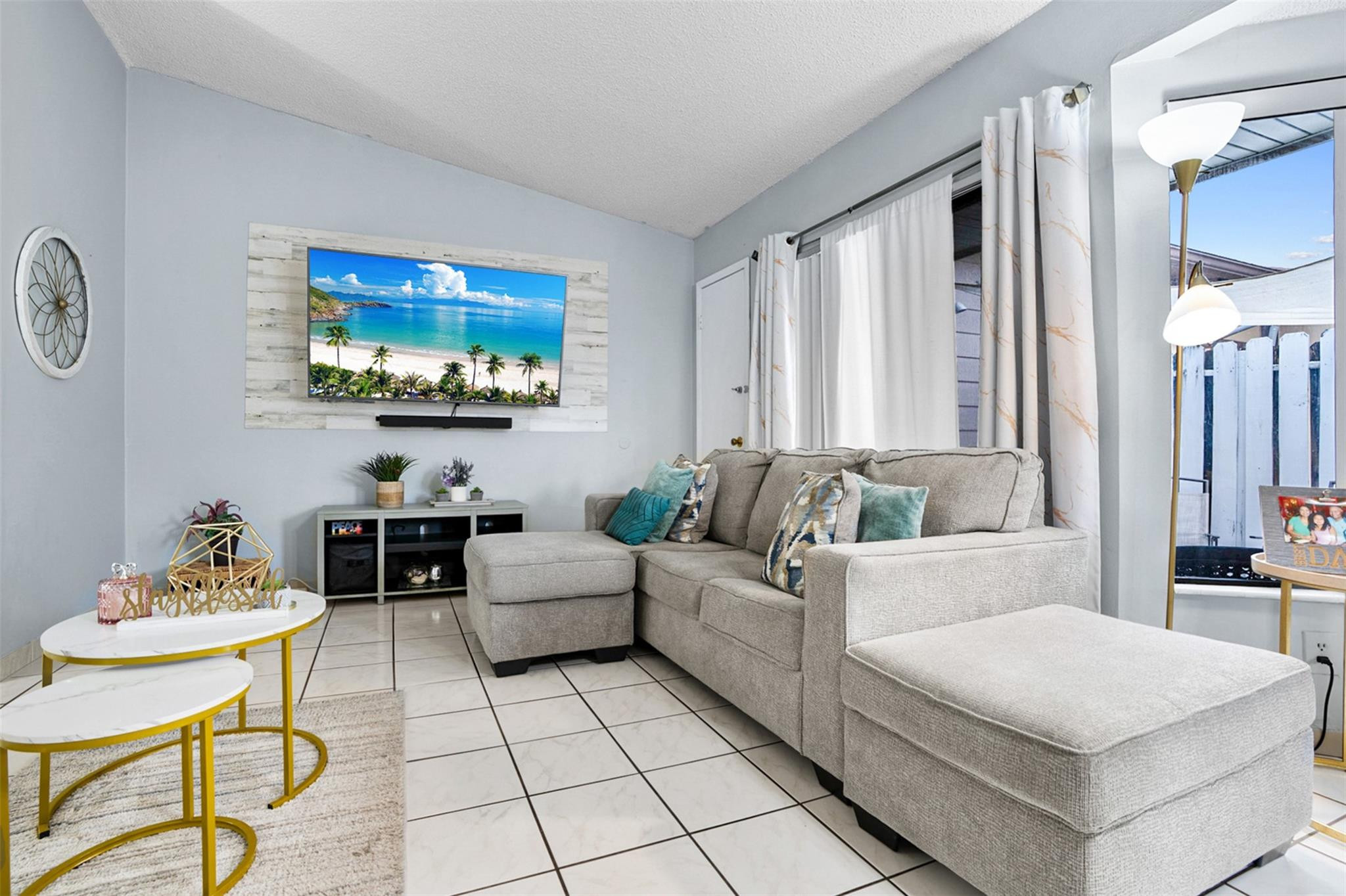 9741 W Daffodil Lane 9741