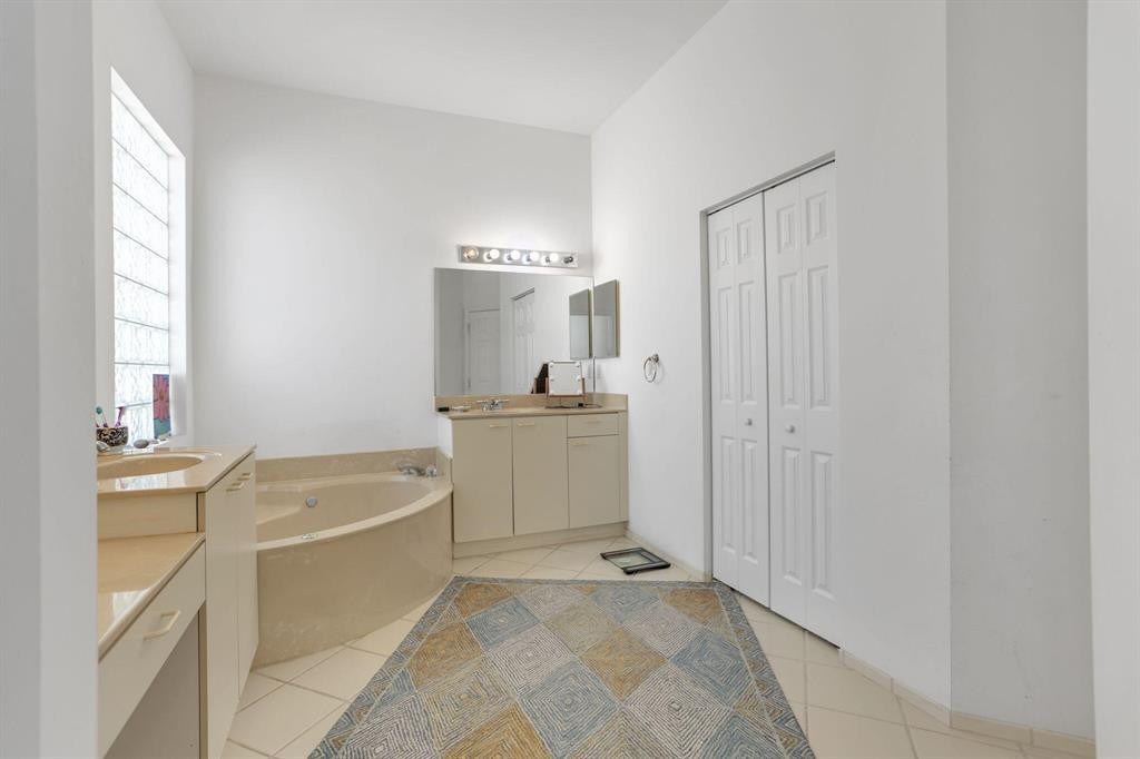 7191 Copperfield Circle