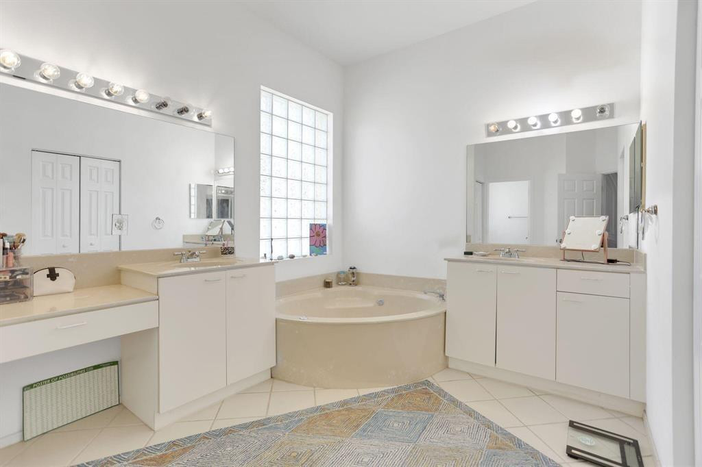 7191 Copperfield Circle