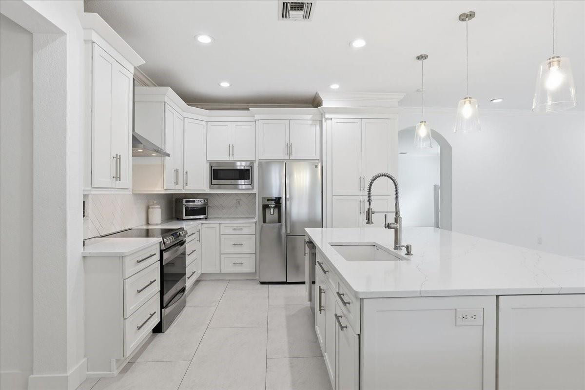 16534 SW 32nd Street