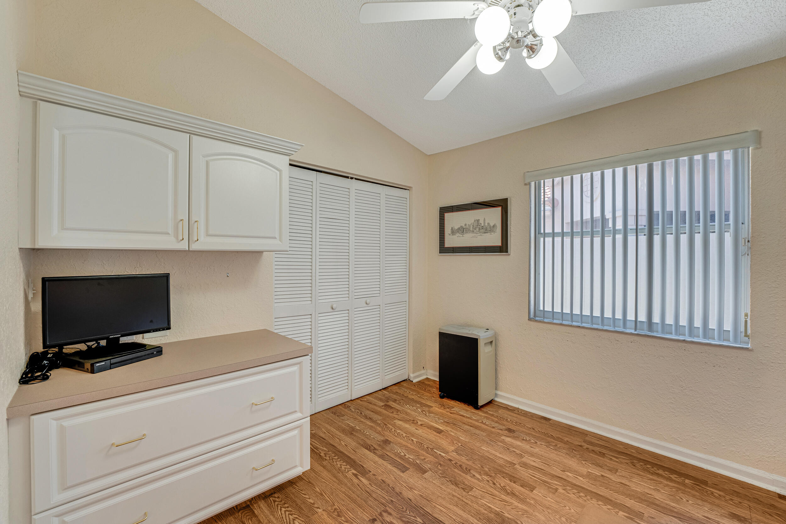 9703 Harbour Lake Circle