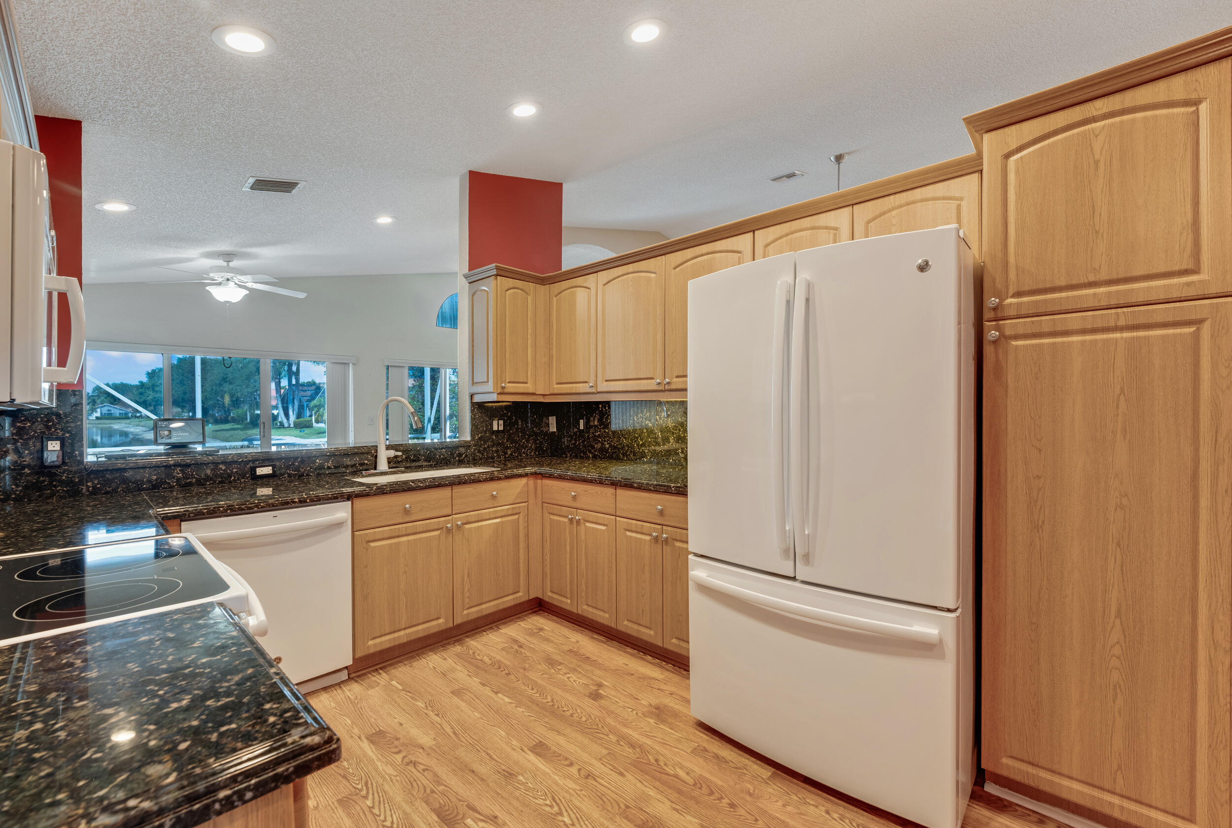 9703 Harbour Lake Circle
