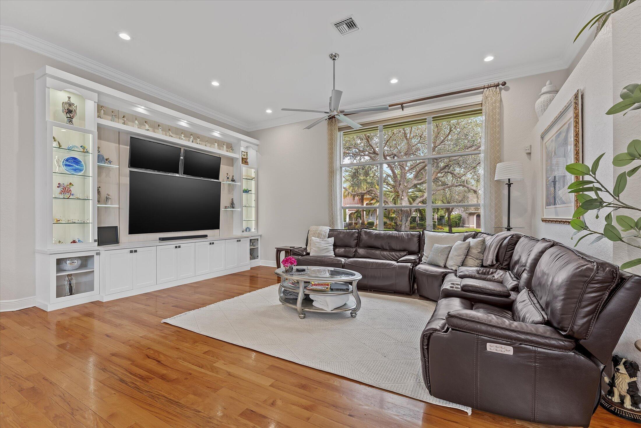 6444 NW 99th Drive