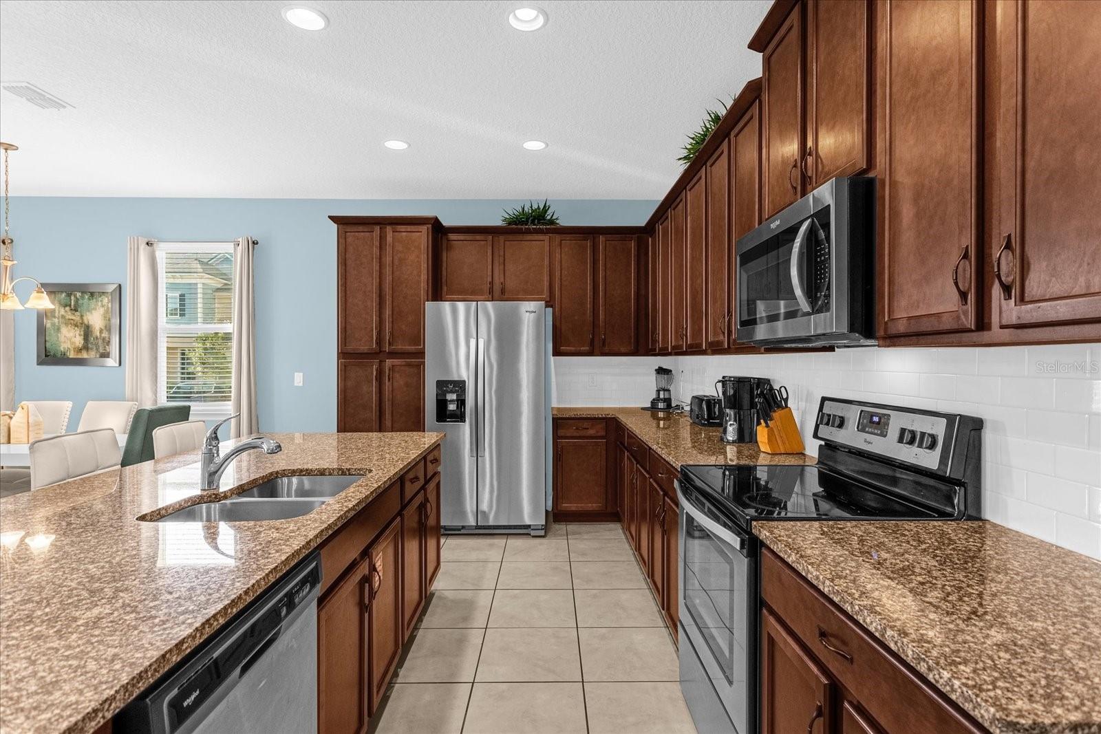 1618 CAREY PALM CIR