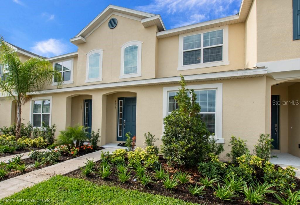 1503 CAREY PALM CIR