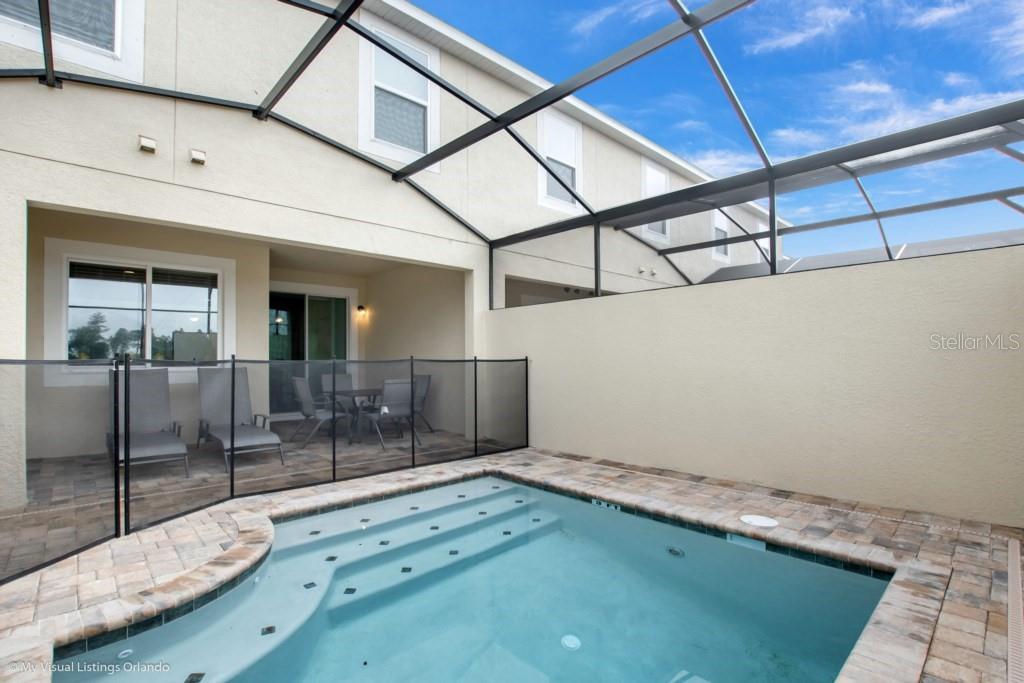 1503 CAREY PALM CIR