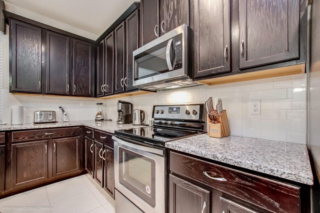 1503 CAREY PALM CIR