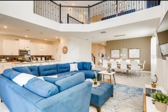 8958 CABOT CLIFFS DR
