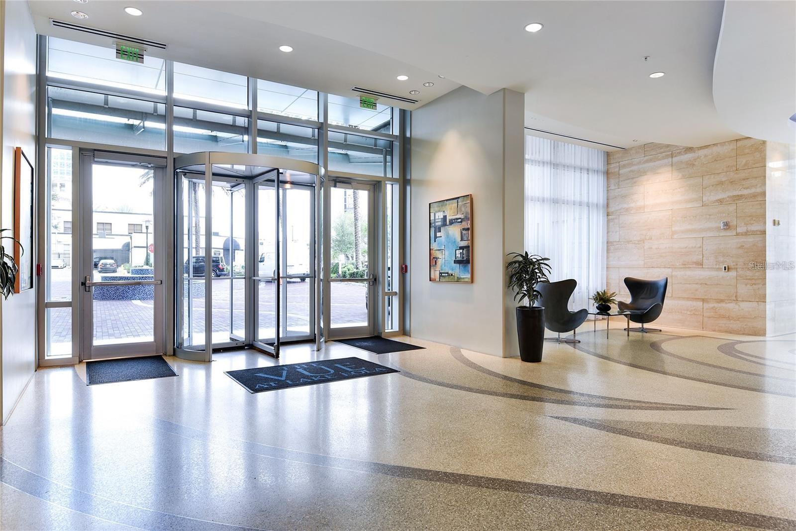 150 E ROBINSON ST #24-12
