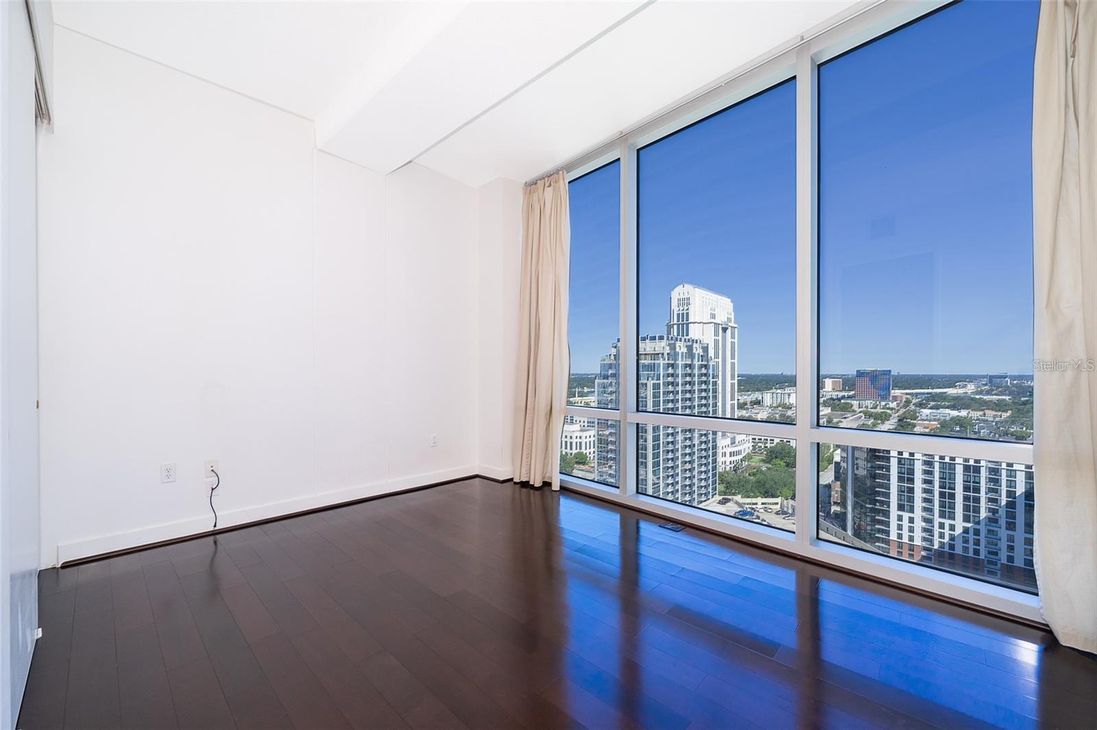 150 E ROBINSON ST #24-12