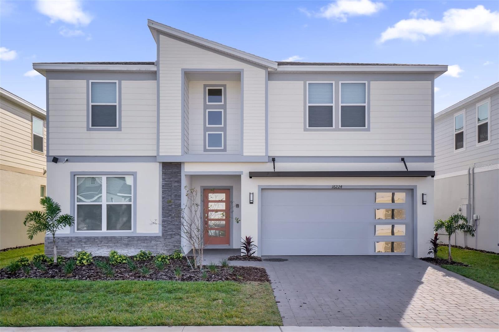 16224 SAINT MARTIN ST