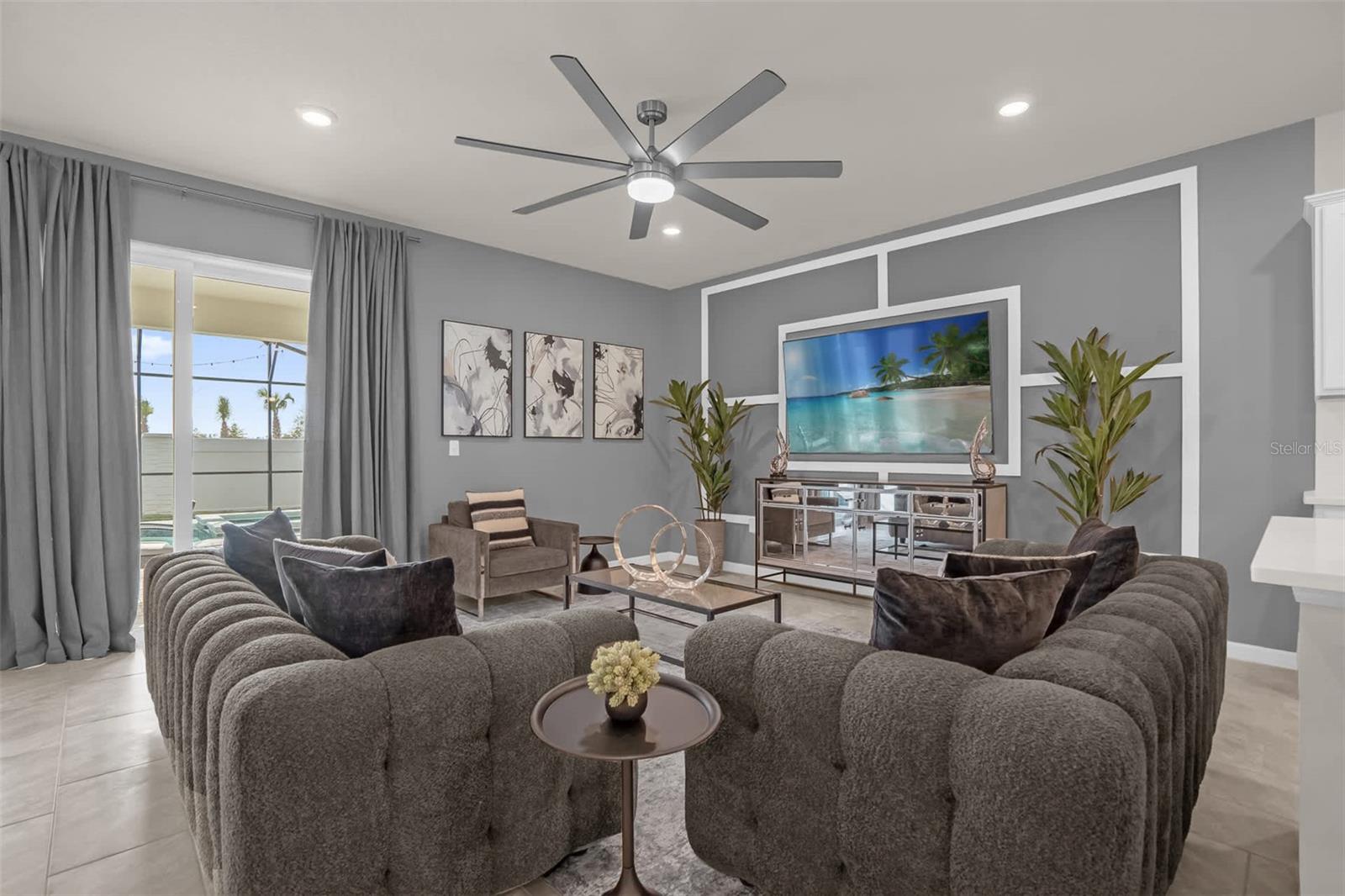 16224 SAINT MARTIN ST