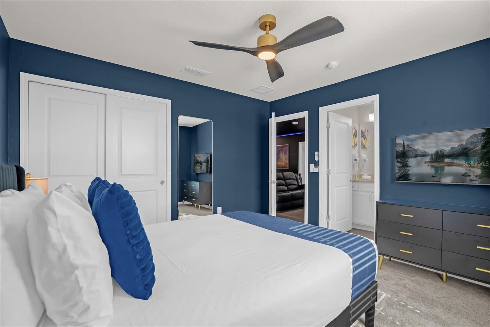 16224 SAINT MARTIN ST